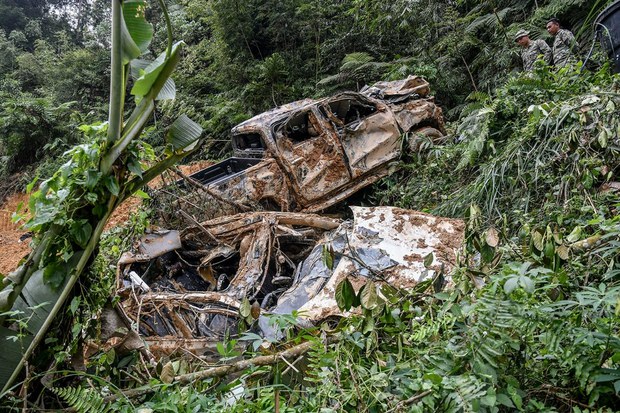 Bukan aktiviti manusia tetapi alam semula jadi, sebabkan tanah runtuh di Batang Kali, kata laporan Bukan aktiviti manusia tetapi alam semula jadi, sebabkan tanah runtuh di Batang Kali, kata laporan
