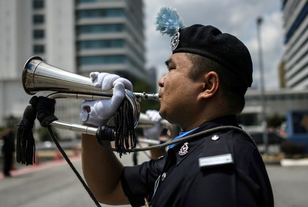 190719-MY-Polis-SPRM1000.jpg 190719-MY-Polis-SPRM1000.jpg