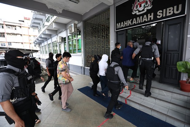 SPRM tumpas sindiket jual diesel subsidi kepada pengguna negara jiran SPRM tumpas sindiket jual diesel subsidi kepada pengguna negara jiran