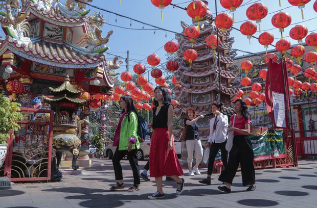 2-th-tourism-chinese.jpeg