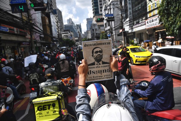 210818-TH-protest-prayuth.jpg