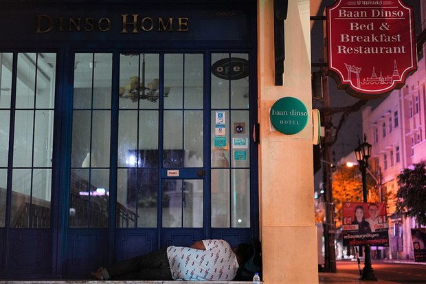 220510-th-homeless-bandinso.jpg
