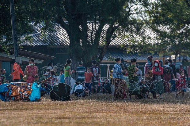 230206-th-myanmar-migrants3.jpeg