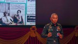 191011-TH-apirat-1000.jpg
