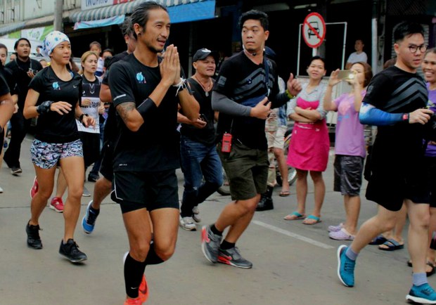 171101-TH-TOON-run-1000.jpg 171101-TH-TOON-run-1000.jpg