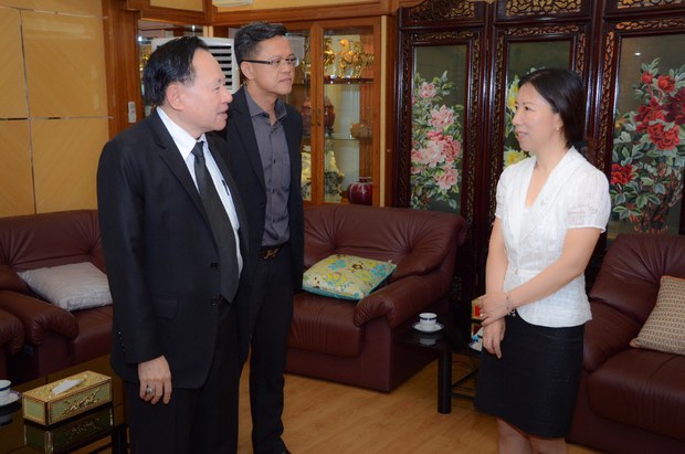 TH-consul-chinese-1000 TH-consul-chinese-1000