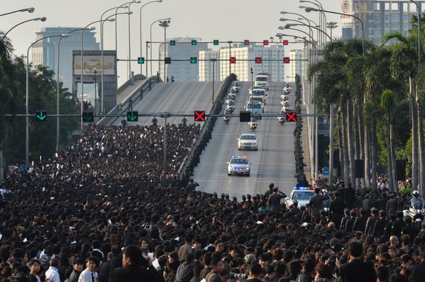TH-motorcade-1000 TH-motorcade-1000