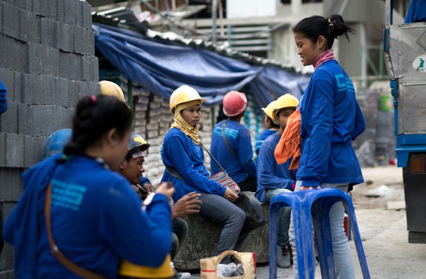 200130-TH-migrant-1000.jpg 200130-TH-migrant-1000.jpg