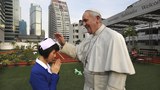 191119-TH-Pope-statue-1000.jpg