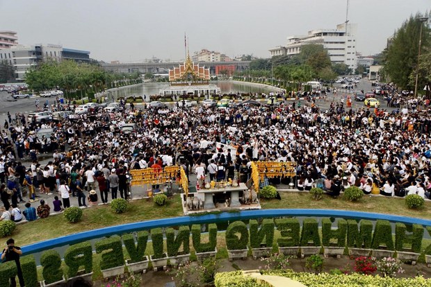200227-TH-students-flashmob-1000.jpg 200227-TH-students-flashmob-1000.jpg