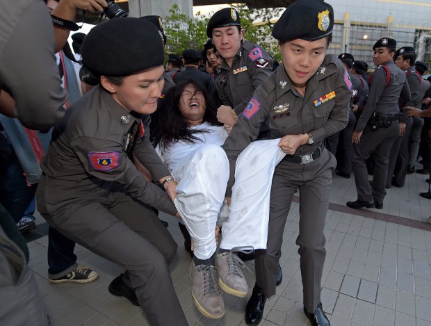 TH-students-arrest-620 TH-students-arrest-620
