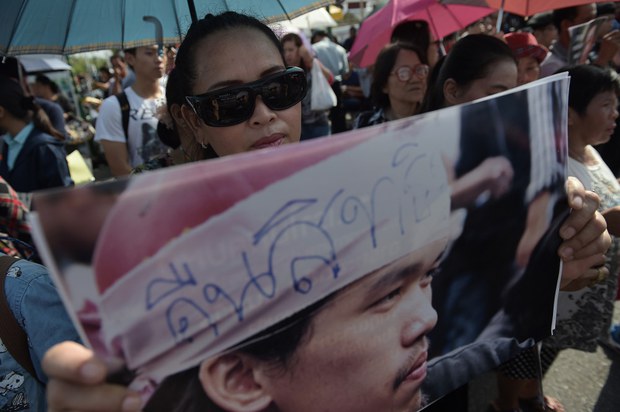 TH-protest-620 TH-protest-620