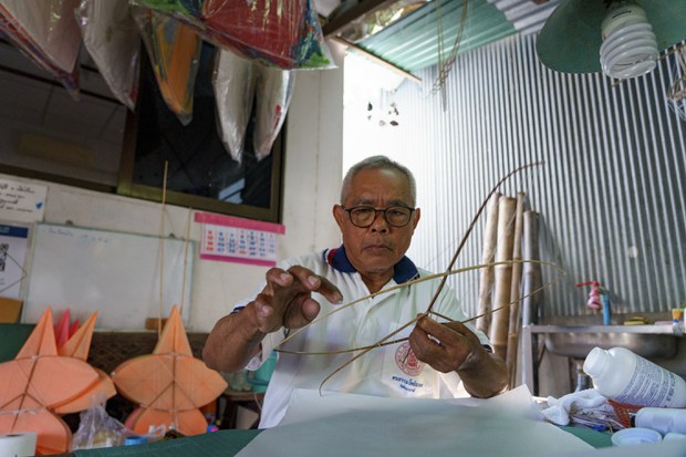 KITE-10.JPG