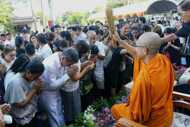 buddhistlent-end6.jpg