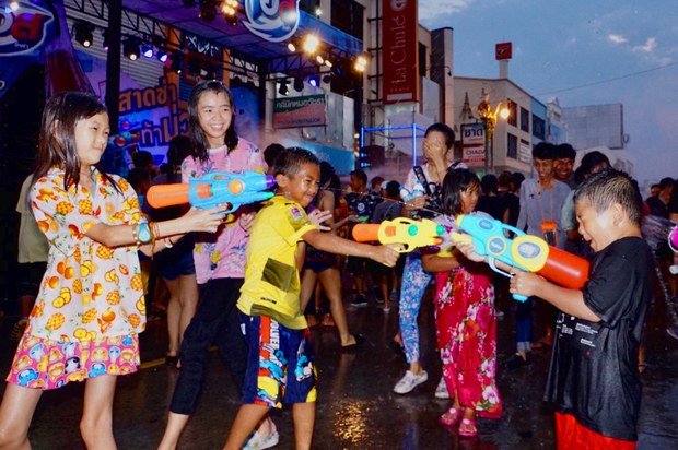 songkran10_np.jpeg