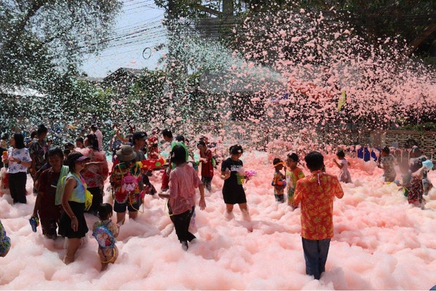 songkran7_ni.jpg
