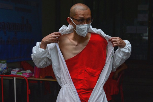 th-covid-monks4.jpg