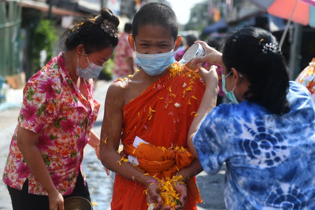 th-songkran-1
