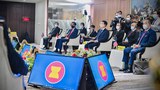 ผู้นำอาเซียนประชุม เรียกร้องให้ยุติความรุนแรงในเมียนมาทันที