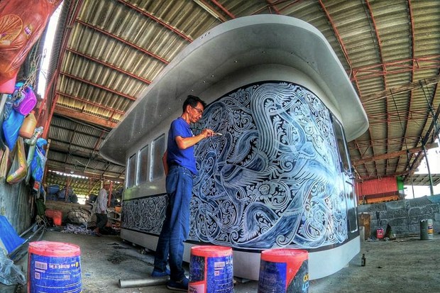 ลายศิลปะบนเรือกอและ ยกระดับสู่เรือประมงพาณิชย์ ลายศิลปะบนเรือกอและ ยกระดับสู่เรือประมงพาณิชย์