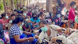 ไทยดูแลกะเหรี่ยงหนีภัยสู้รบมายังแม่สอด 2,500 คน