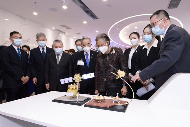 ไทย-จีน ลงนามความร่วมมือสำรวจอวกาศ ไทย-จีน ลงนามความร่วมมือสำรวจอวกาศ