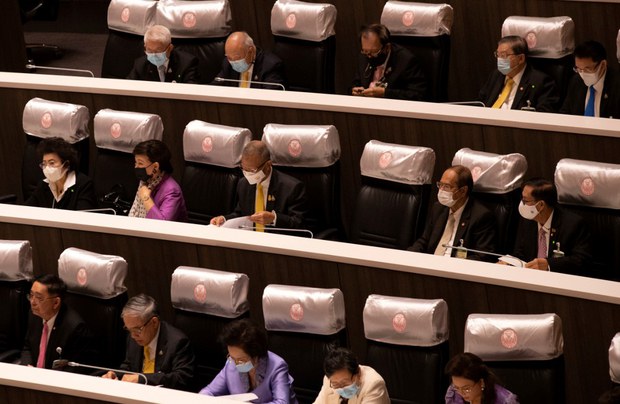 ศาลรัฐธรรมนูญ ให้ประชาชนลงประชามติ ก่อนการแก้ไข รธน.