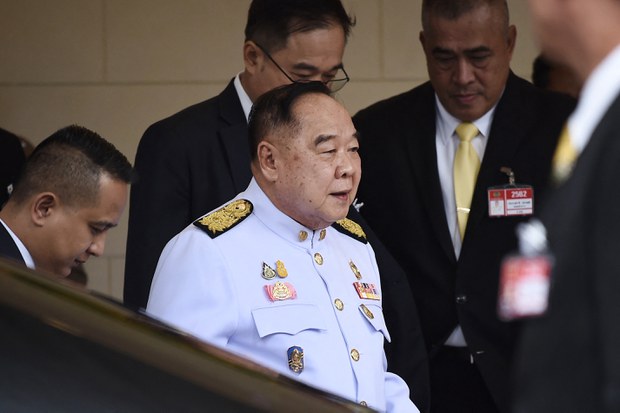 พลังประชารัฐเลือก “ประวิตร” ชิงตำแหน่งนายกฯ เพียงผู้เดียว พลังประชารัฐเลือก “ประวิตร” ชิงตำแหน่งนายกฯ เพียงผู้เดียว