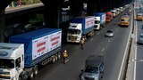 เมื่อทุนจีนรุกขนส่งไทย บริษัทรวย แต่คนขับอาจร่วง