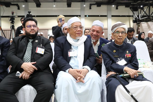 อรุณ บุญชม ได้รับเลือกเป็นจุฬาราชมนตรีคนใหม่ อรุณ บุญชม ได้รับเลือกเป็นจุฬาราชมนตรีคนใหม่
