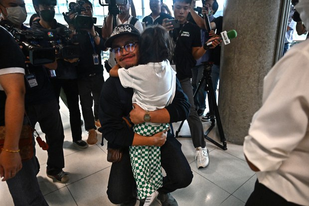 231012-th-israel-thai-workers-evacuees.jpg