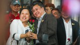 จักรภพ เพ็ญแข กลับไทยสู้คดีครั้งแรกในรอบ 15 ปี
