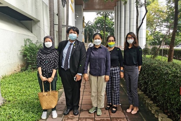 ศาลฎีกายกฟ้อง อ.งามศุกร์ คดีหมิ่นประมาท บริษัทธรรมเกษตร ศาลฎีกายกฟ้อง อ.งามศุกร์ คดีหมิ่นประมาท บริษัทธรรมเกษตร