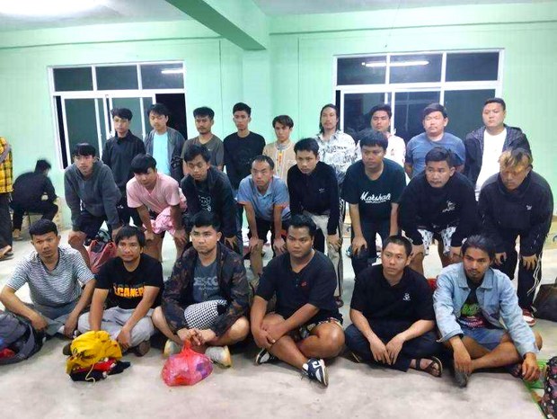 คนไทย 41 ราย หนีจากเล้าก์ก่าย รอข้ามฝั่งกลับไทยจากเชียงตุง คนไทย 41 ราย หนีจากเล้าก์ก่าย รอข้ามฝั่งกลับไทยจากเชียงตุง