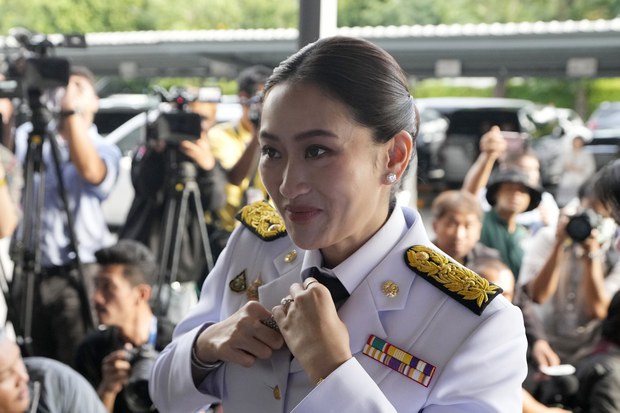 แพทองธาร ยืนยันลงนาม ครม. วันนี้ แพทองธาร ยืนยันลงนาม ครม. วันนี้