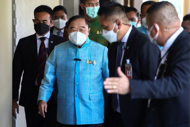 ครม. มีมติ ให้ประวิตร มีอำนาจนายกฯ เต็มที่ ไม่ต้องปรึกษาประยุทธ์ ครม. มีมติ ให้ประวิตร มีอำนาจนายกฯ เต็มที่ ไม่ต้องปรึกษาประยุทธ์