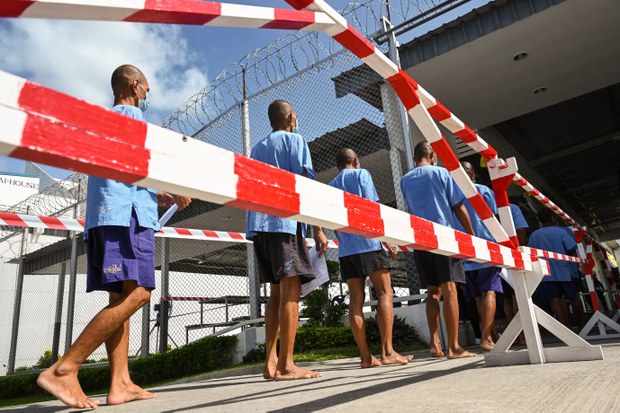 ราชทัณฑ์ปลด 5 เจ้าหน้าที่ฐานทุจริตในเรือนจำ ราชทัณฑ์ปลด 5 เจ้าหน้าที่ฐานทุจริตในเรือนจำ