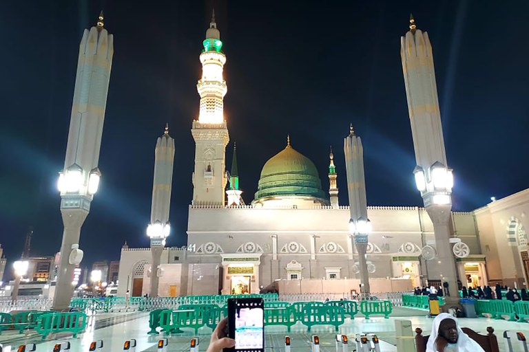 th-umrah-nawabi 1000.jpg