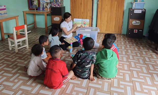 หรือหนังสือคือของฟุ่มเฟือย เมื่อเด็กต่างจังหวัดยังห่างไกลหนังสือ หรือหนังสือคือของฟุ่มเฟือย เมื่อเด็กต่างจังหวัดยังห่างไกลหนังสือ