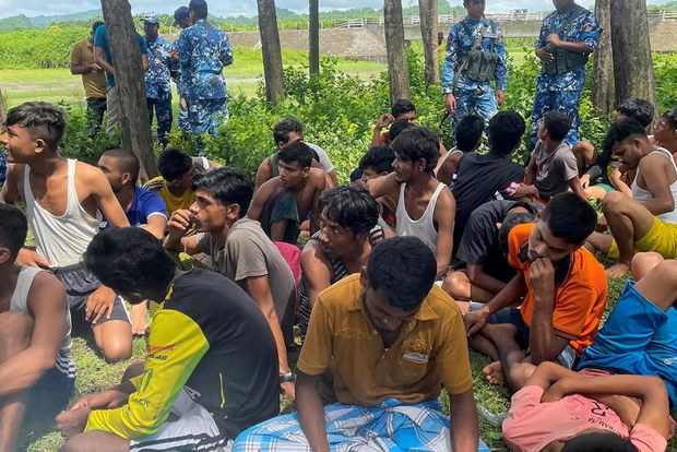 221214-sea-rohingya-4.jpg