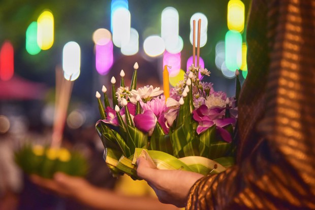 loykratong-2 closeup.jpg
