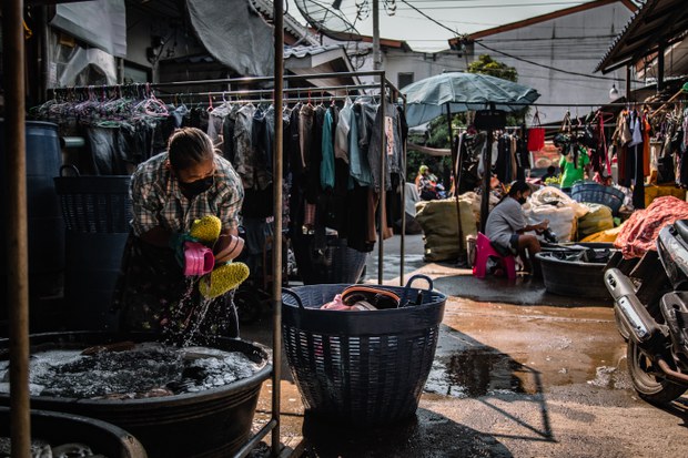 Thai labor 3.JPG