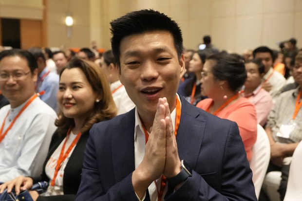 “ไทยภักดี” ร้อง กกต. เอาผิด “ประชาชน” กรณีตั้งสาขาพรรคไม่ครบ “ไทยภักดี” ร้อง กกต. เอาผิด “ประชาชน” กรณีตั้งสาขาพรรคไม่ครบ