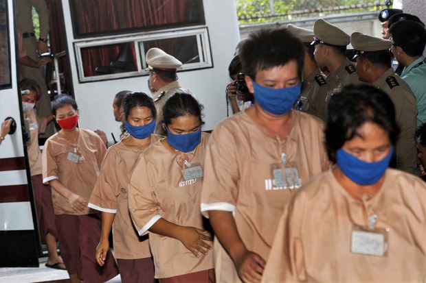 พล.อ. ประวิตรมั่นใจยกระดับค้ามนุษย์ขึ้นเป็นเทียร์ 2 ปีนี้ พล.อ. ประวิตรมั่นใจยกระดับค้ามนุษย์ขึ้นเป็นเทียร์ 2 ปีนี้
