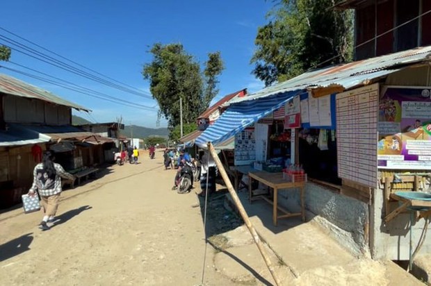 Umpiem-refugee-camp-Thai-Myanmar-border-2.jpeg